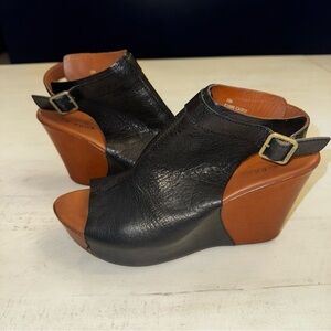 Kork-Ease Berit Black and Tan Wedge Sandals